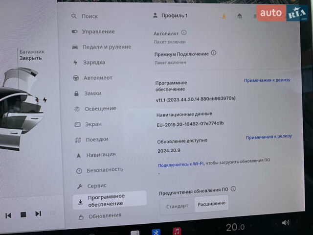 Белый Тесла Модель 3, объемом двигателя 0 л и пробегом 99 тыс. км за 20000 $, фото 16 на Automoto.ua