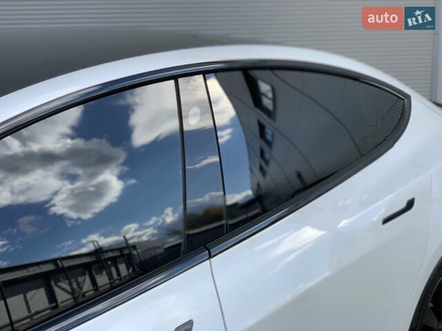 Тесла Модель 3 2020 у Івано-Франківську на Automoto.ua Білий Тесла Модель 3, об'ємом двигуна 0 л та пробігом 145 тис. км за 14850 $, фото 58 на Automoto.ua