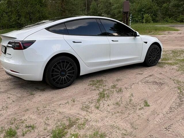 Білий Тесла Модель 3, об'ємом двигуна 0 л та пробігом 152 тис. км за 20900 $, фото 11 на Automoto.ua