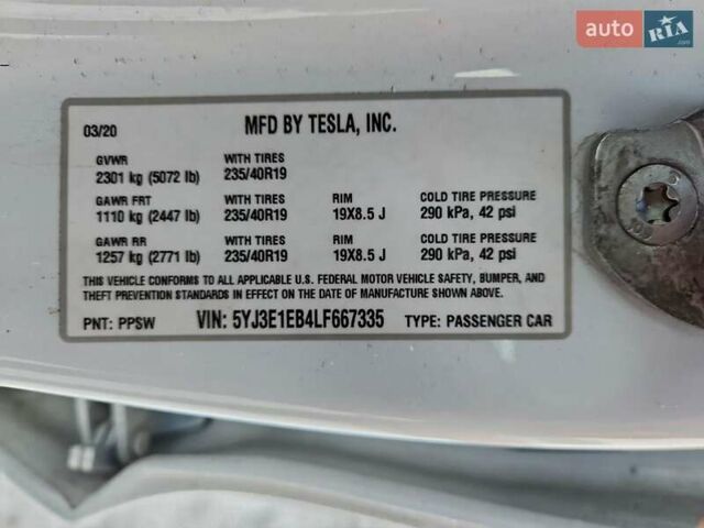 Белый Тесла Модель 3, объемом двигателя 0 л и пробегом 72 тыс. км за 5200 $, фото 11 на Automoto.ua