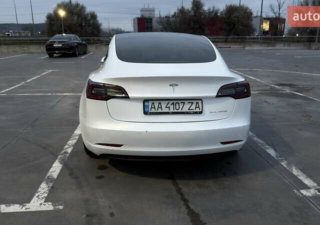 Білий Тесла Модель 3, об'ємом двигуна 0 л та пробігом 160 тис. км за 16000 $, фото 18 на Automoto.ua