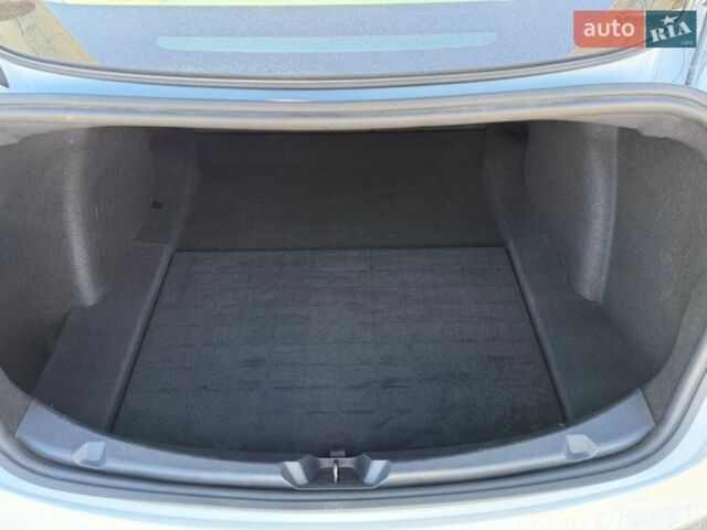 Белый Тесла Модель 3, объемом двигателя 0 л и пробегом 166 тыс. км за 19500 $, фото 15 на Automoto.ua