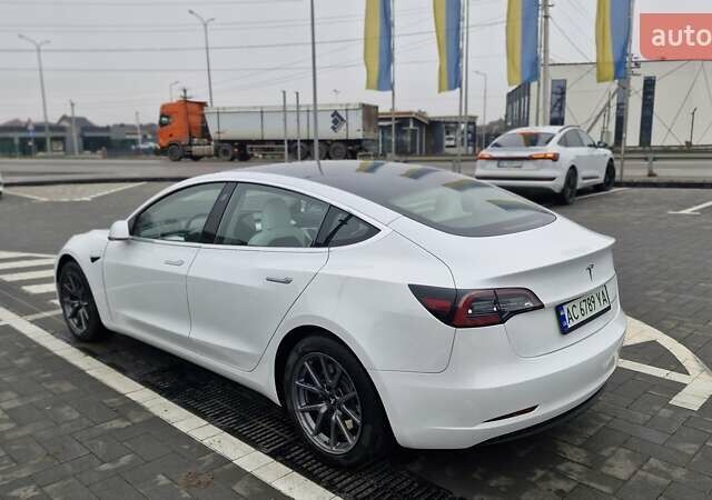 Белый Тесла Модель 3, объемом двигателя 0 л и пробегом 93 тыс. км за 16800 $, фото 7 на Automoto.ua