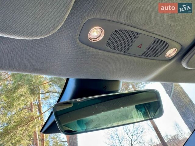 Белый Тесла Модель 3, объемом двигателя 0 л и пробегом 93 тыс. км за 13999 $, фото 22 на Automoto.ua