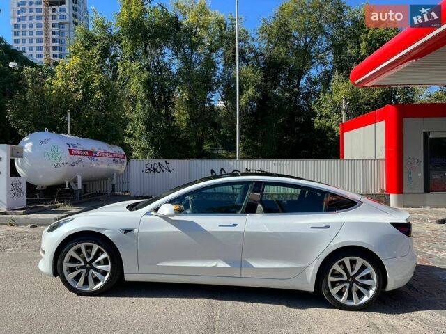Белый Тесла Модель 3, объемом двигателя 0 л и пробегом 117 тыс. км за 14500 $, фото 6 на Automoto.ua