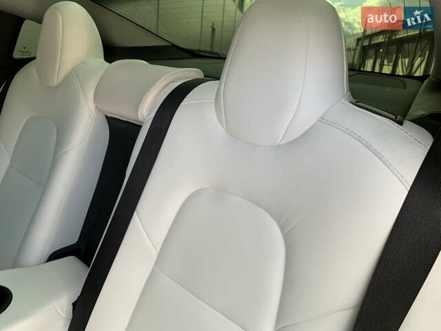 Тесла Модель 3 2020 у Івано-Франківську на Automoto.ua Білий Тесла Модель 3, об'ємом двигуна 0 л та пробігом 145 тис. км за 14850 $, фото 117 на Automoto.ua