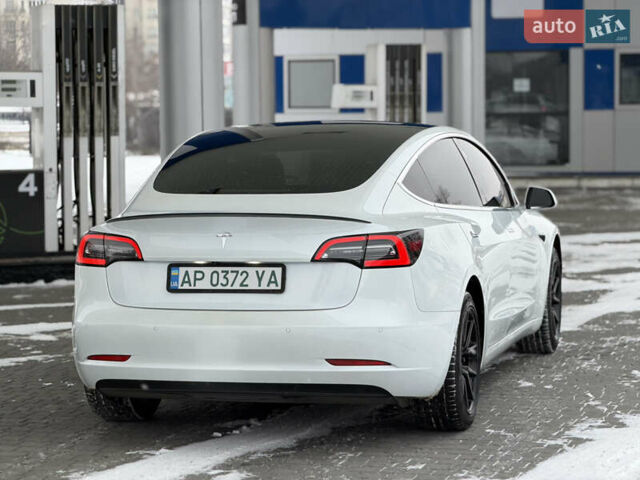 Білий Тесла Модель 3, об'ємом двигуна 0 л та пробігом 85 тис. км за 20200 $, фото 3 на Automoto.ua