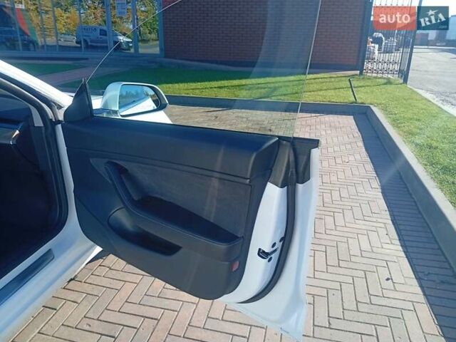 Тесла Модель 3 2020 в Луцке на Automoto.ua Белый Тесла Модель 3, объемом двигателя 0 л и пробегом 70 тыс. км за 17999 $, фото 27 на Automoto.ua