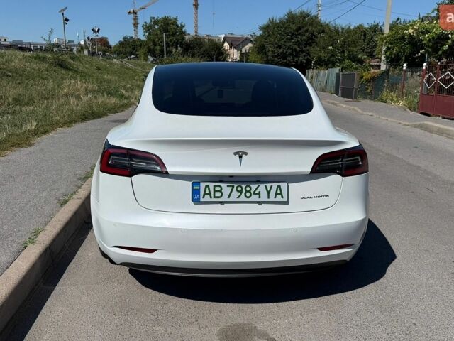 Білий Тесла Модель 3, об'ємом двигуна 0 л та пробігом 153 тис. км за 16500 $, фото 4 на Automoto.ua