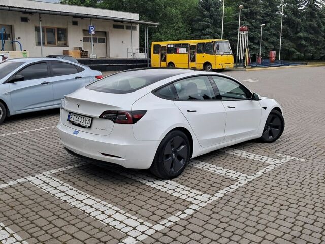 Белый Тесла Модель 3, объемом двигателя 0 л и пробегом 105 тыс. км за 20300 $, фото 23 на Automoto.ua