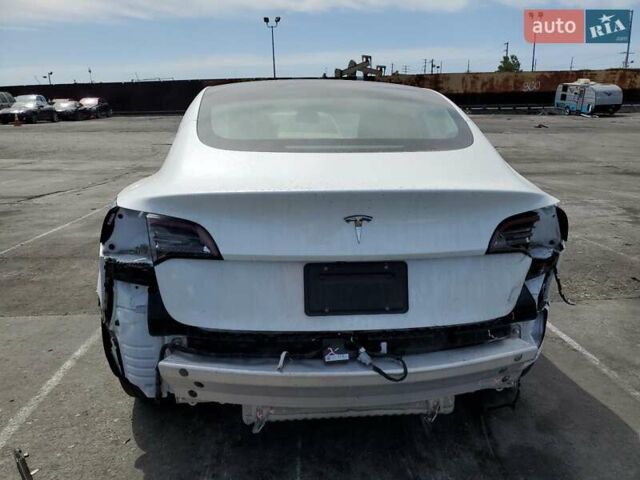 Тесла Модель 3 2020 у Львові на Automoto.ua Білий Тесла Модель 3, об'ємом двигуна 0 л та пробігом 43 тис. км за 3000 $, фото 5 на Automoto.ua