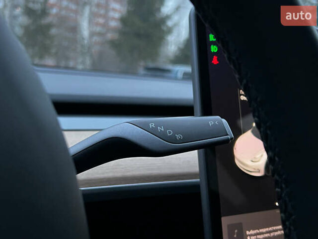 Белый Тесла Модель 3, объемом двигателя 0 л и пробегом 106 тыс. км за 19999 $, фото 12 на Automoto.ua