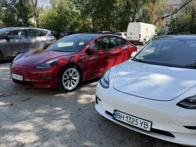 Білий Тесла Модель 3, об'ємом двигуна 0 л та пробігом 130 тис. км за 16948 $, фото 6 на Automoto.ua