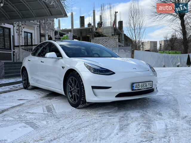 Белый Тесла Модель 3, объемом двигателя 0 л и пробегом 63 тыс. км за 19500 $, фото 12 на Automoto.ua