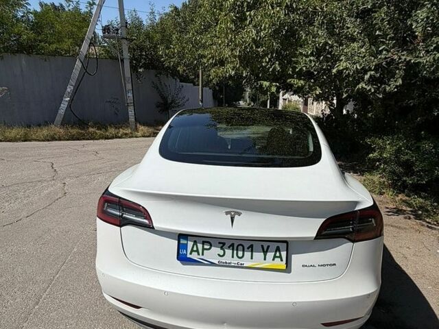 Білий Тесла Модель 3, об'ємом двигуна 0 л та пробігом 111 тис. км за 16850 $, фото 1 на Automoto.ua