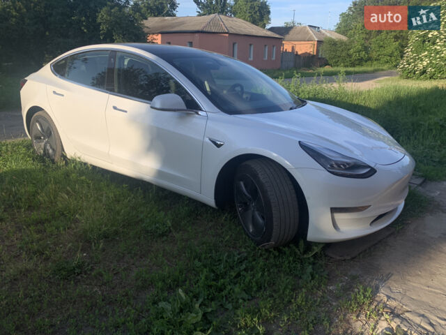 Білий Тесла Модель 3, об'ємом двигуна 0 л та пробігом 75 тис. км за 19950 $, фото 29 на Automoto.ua