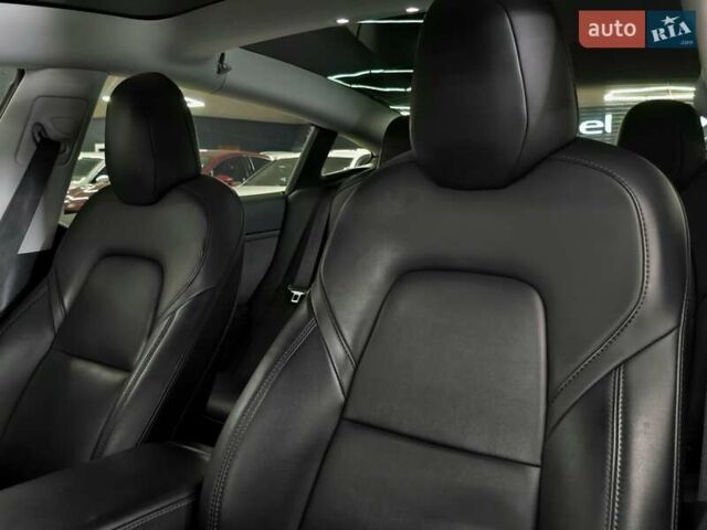 Білий Тесла Модель 3, об'ємом двигуна 0 л та пробігом 218 тис. км за 18499 $, фото 13 на Automoto.ua