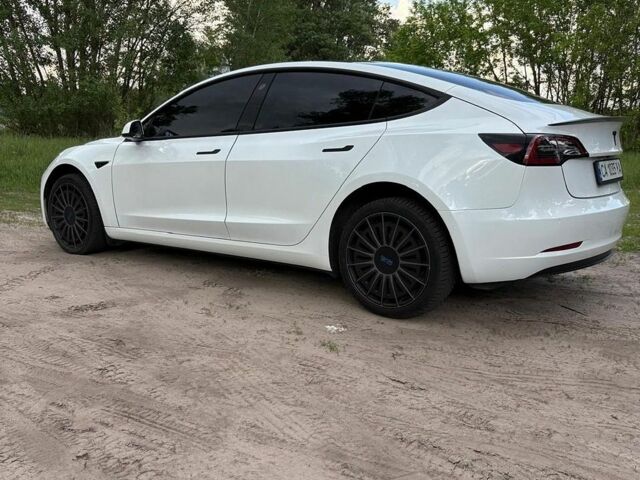 Білий Тесла Модель 3, об'ємом двигуна 0 л та пробігом 152 тис. км за 20900 $, фото 24 на Automoto.ua