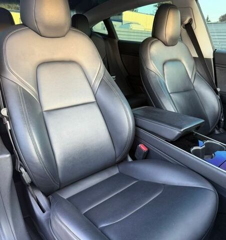 Белый Тесла Модель 3, объемом двигателя 0 л и пробегом 223 тыс. км за 12200 $, фото 14 на Automoto.ua