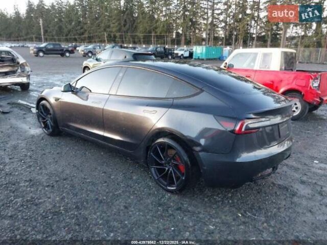 Белый Тесла Модель 3, объемом двигателя 1.98 л и пробегом 22 тыс. км за 16000 $, фото 10 на Automoto.ua