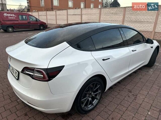 Белый Тесла Модель 3, объемом двигателя 0 л и пробегом 206 тыс. км за 16900 $, фото 9 на Automoto.ua