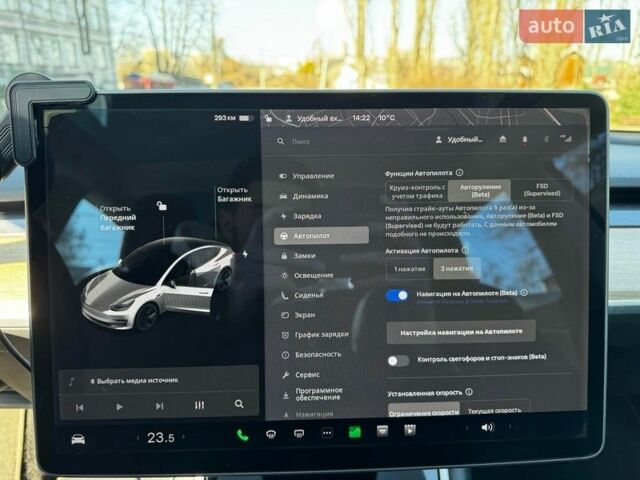 Белый Тесла Модель 3, объемом двигателя 0 л и пробегом 162 тыс. км за 18690 $, фото 24 на Automoto.ua