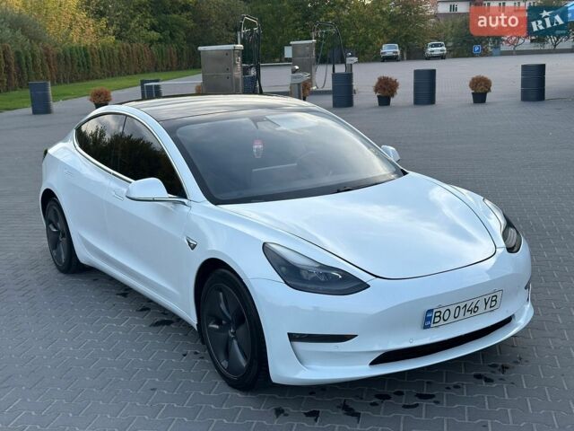 Белый Тесла Модель 3, объемом двигателя 0 л и пробегом 125 тыс. км за 17700 $, фото 9 на Automoto.ua