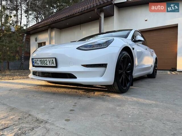 Белый Тесла Модель 3, объемом двигателя 0 л и пробегом 54 тыс. км за 21700 $, фото 20 на Automoto.ua