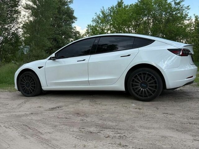 Білий Тесла Модель 3, об'ємом двигуна 0 л та пробігом 152 тис. км за 20900 $, фото 27 на Automoto.ua