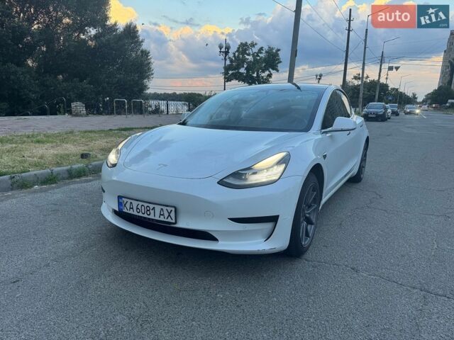 Білий Тесла Модель 3, об'ємом двигуна 0 л та пробігом 181 тис. км за 15000 $, фото 1 на Automoto.ua