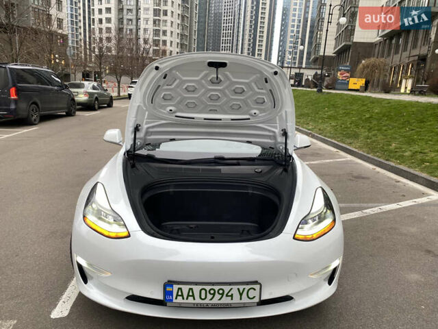 Белый Тесла Модель 3, объемом двигателя 0 л и пробегом 155 тыс. км за 21500 $, фото 20 на Automoto.ua