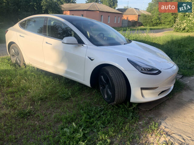 Белый Тесла Модель 3, объемом двигателя 0 л и пробегом 75 тыс. км за 19950 $, фото 37 на Automoto.ua