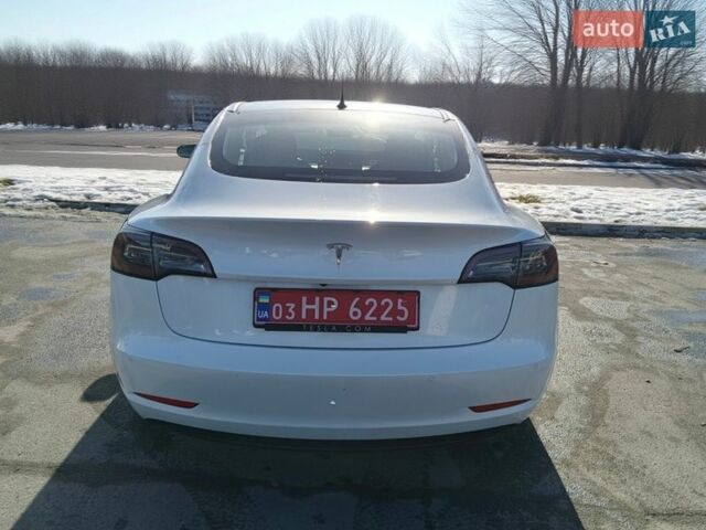 Белый Тесла Модель 3, объемом двигателя 0 л и пробегом 192 тыс. км за 17799 $, фото 6 на Automoto.ua