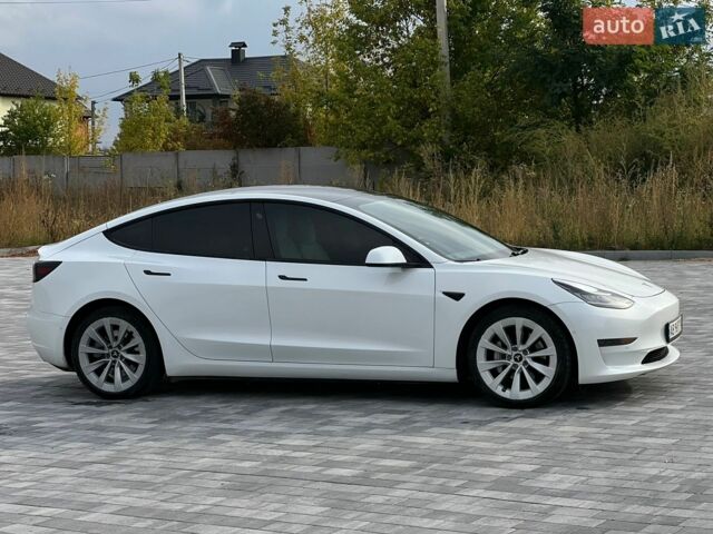 Білий Тесла Модель 3, об'ємом двигуна 0 л та пробігом 81 тис. км за 16500 $, фото 26 на Automoto.ua