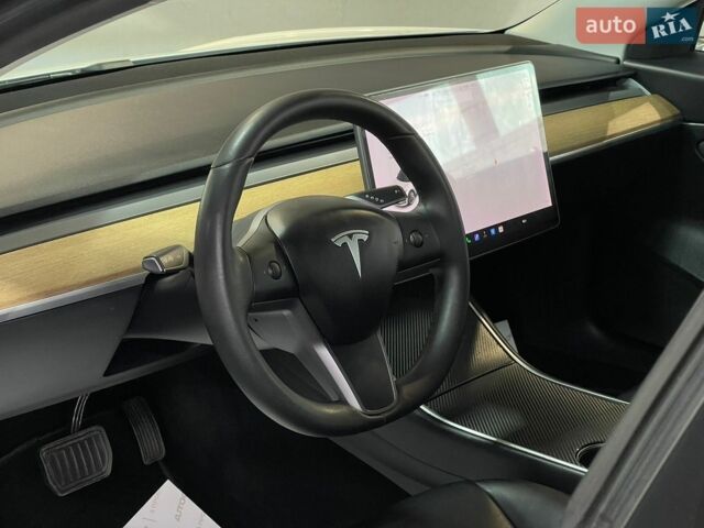Білий Тесла Модель 3, об'ємом двигуна 0 л та пробігом 137 тис. км за 17500 $, фото 25 на Automoto.ua