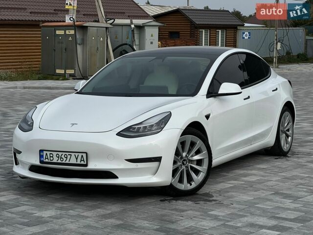 Білий Тесла Модель 3, об'ємом двигуна 0 л та пробігом 81 тис. км за 16500 $, фото 6 на Automoto.ua