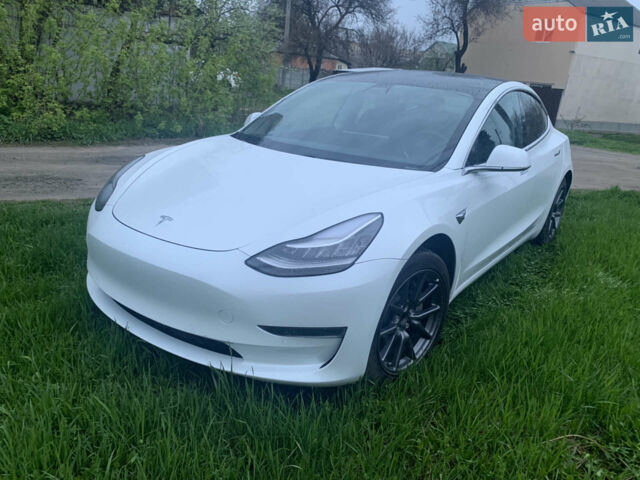 Белый Тесла Модель 3, объемом двигателя 0 л и пробегом 75 тыс. км за 19950 $, фото 4 на Automoto.ua