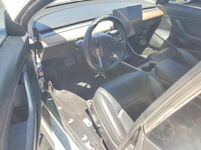 Білий Тесла Модель 3, об'ємом двигуна 0 л та пробігом 1 тис. км за 9649 $, фото 6 на Automoto.ua