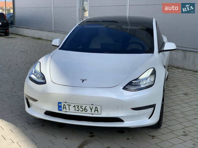 Тесла Модель 3 2020 у Івано-Франківську на Automoto.ua Білий Тесла Модель 3, об'ємом двигуна 0 л та пробігом 145 тис. км за 14850 $, фото 31 на Automoto.ua