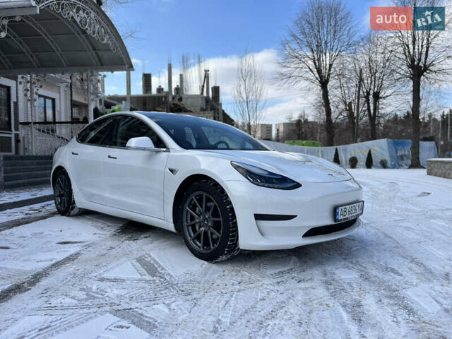 Белый Тесла Модель 3, объемом двигателя 0 л и пробегом 63 тыс. км за 19500 $, фото 17 на Automoto.ua