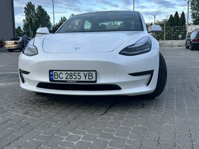 Белый Тесла Модель 3, объемом двигателя 0 л и пробегом 80 тыс. км за 19700 $, фото 12 на Automoto.ua