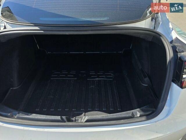 Белый Тесла Модель 3, объемом двигателя 0 л и пробегом 112 тыс. км за 16500 $, фото 13 на Automoto.ua