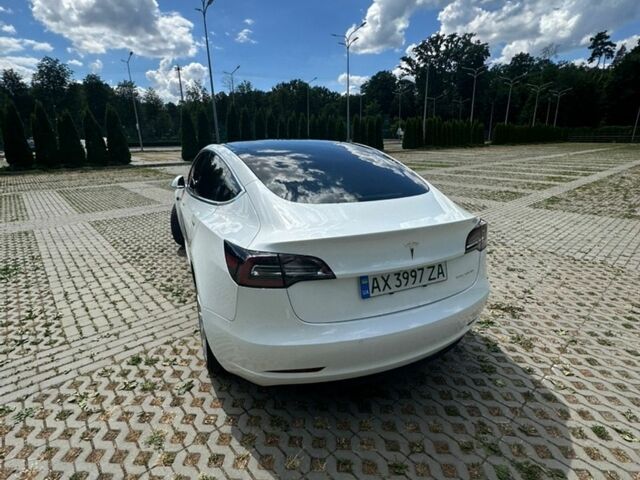 Белый Тесла Модель 3, объемом двигателя 0 л и пробегом 100 тыс. км за 17600 $, фото 37 на Automoto.ua