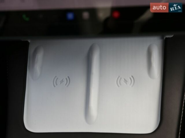 Белый Тесла Модель 3, объемом двигателя 0 л и пробегом 132 тыс. км за 24500 $, фото 16 на Automoto.ua