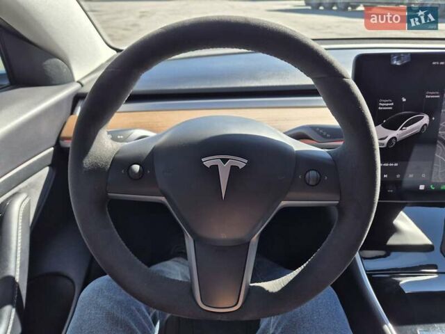 Тесла Модель 3 2020 у Мукачеве на Automoto.ua Білий Тесла Модель 3, об'ємом двигуна 0 л та пробігом 160 тис. км за 18499 $, фото 19 на Automoto.ua