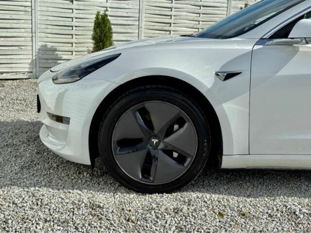 Білий Тесла Модель 3, об'ємом двигуна 0 л та пробігом 78 тис. км за 14700 $, фото 1 на Automoto.ua