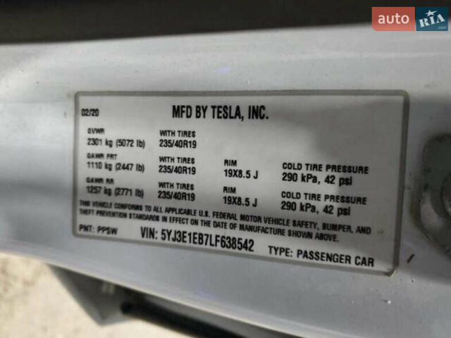 Белый Тесла Модель 3, объемом двигателя 0 л и пробегом 190 тыс. км за 11500 $, фото 11 на Automoto.ua