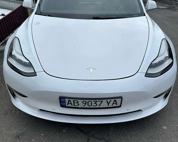 Білий Тесла Модель 3, об'ємом двигуна 0 л та пробігом 85 тис. км за 22000 $, фото 14 на Automoto.ua