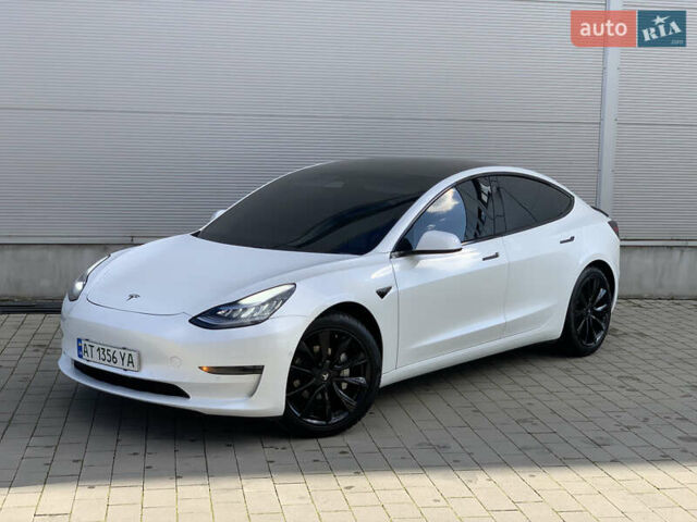 Тесла Модель 3 2020 у Івано-Франківську на Automoto.ua Білий Тесла Модель 3, об'ємом двигуна 0 л та пробігом 145 тис. км за 14850 $, фото 41 на Automoto.ua
