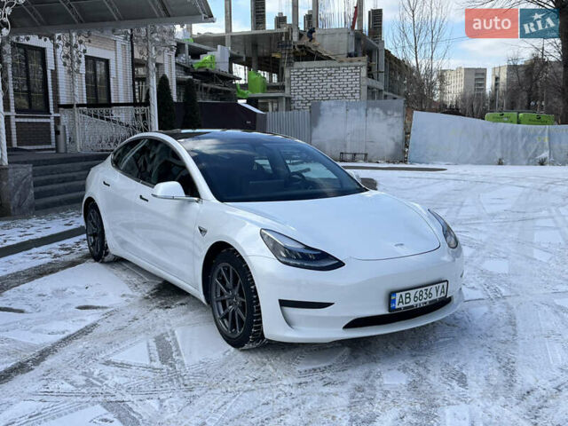 Белый Тесла Модель 3, объемом двигателя 0 л и пробегом 63 тыс. км за 19500 $, фото 11 на Automoto.ua